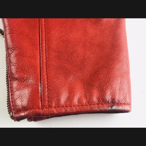 🅾️SOLD🅾️RARE VINTAGE MOSCHINO FIT LEATHER WOMAN' - Picture 10 of 12